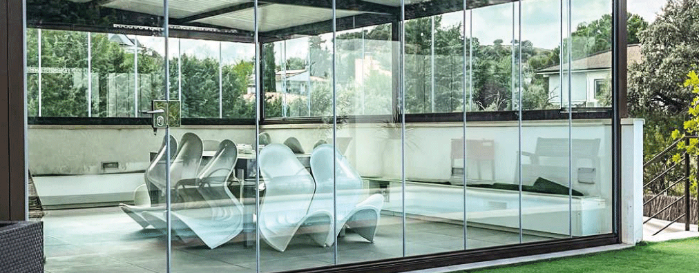 Cortinas de cristal en invierno: disfruta de tu terraza todo el año
