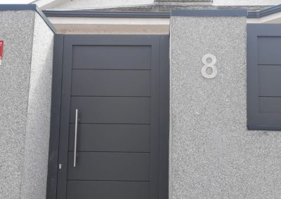 Trabajos puertas aluminio soldado Aluminios Martín